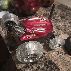 Thunder Tumbler Remote-Controlled Car Tumbler 5 Wheels Red Lights up